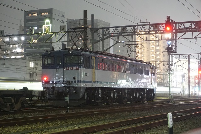 EF81 98 ☆彡牽引 水戸チキ工臨 & EF65 2117と 夜桜5