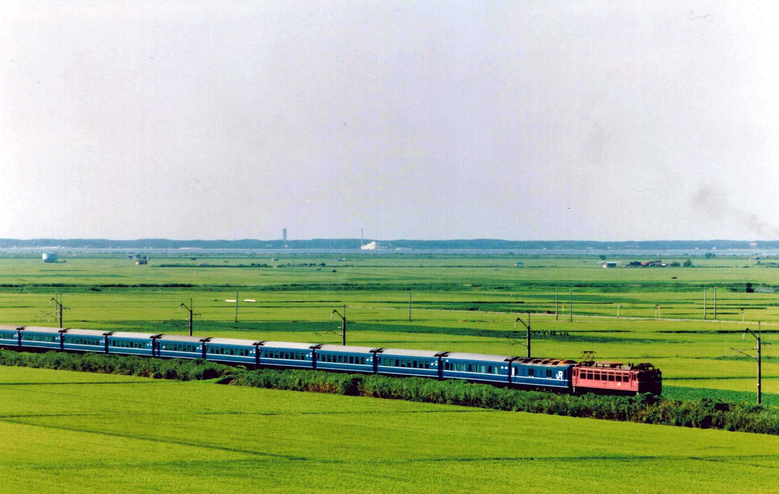 話題の人気 | EF81牽引：寝台特急「日本海」 マル鉄鉄道写真館2 楽天 - コレクション
