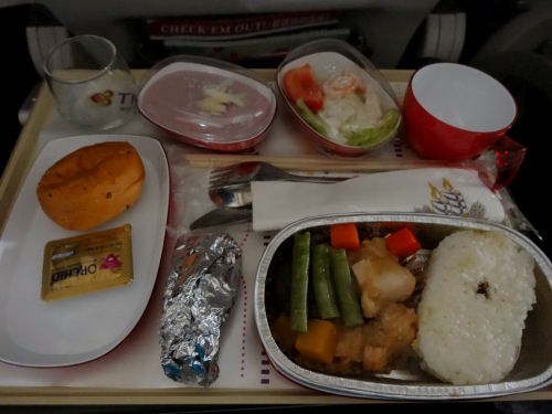 機内食バンコク～関空’１３.jpg