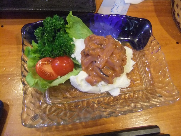 田舎子@八戸屋台村みろく横丁のクリームチーズ塩辛