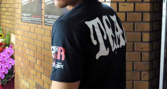 43 ROCKROCK TEAM Tシャツ 2-2.JPG