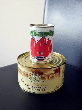 パリ　鴨のコンフィ　缶詰　お土産　コンフィ・ド・カナール