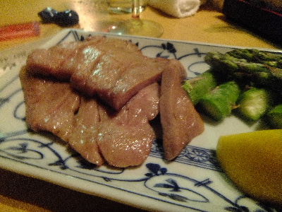 京成高砂　東山　牛タン