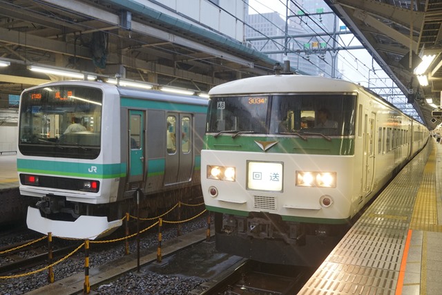 185系 特急｢踊り子｣ in 東京駅5