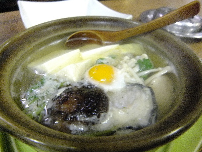 名古屋　大甚　豆腐鍋