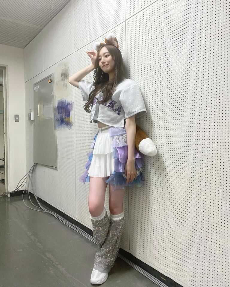 乃木坂46 梅澤美波 チケットホルダー 24th制服ver - メルカリ