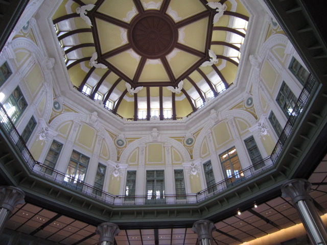20121103東京駅丸の内南口天井.jpg