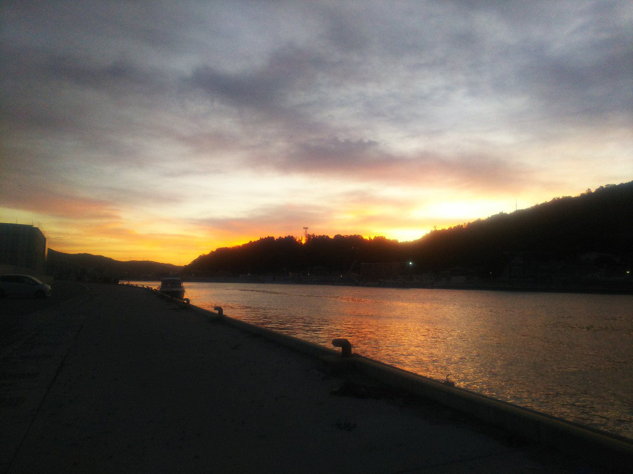 宮城県の釣り 初心者 シーバス奮闘記29 今日もボウズ 帰りに釣り禁止 の場所を管理局に確認した 石巻魚渡波方面 宮城県 東北人の んだっちゃブログ 釣り 日常 そのほか県内ネタ 楽天ブログ