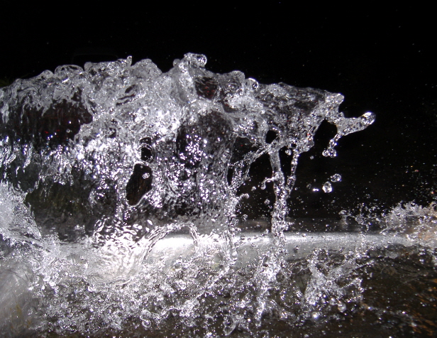 水3