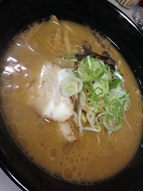 セルフィッシュ　らーめん亭