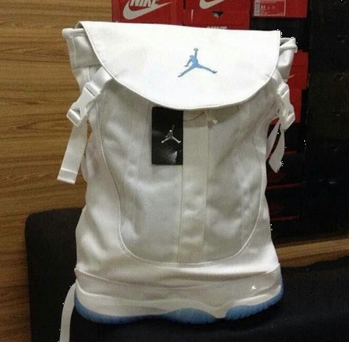 air-jordan-11-legend-blue-backpack.png