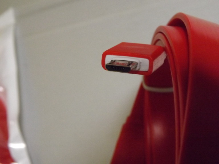 microUSBケーブル4