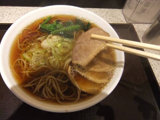 いわもとQ 神保町店の鴨肉そば3