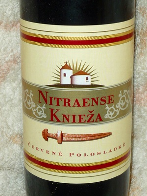 Vino Nitra Nitraense Knieza NV.jpg