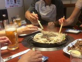 も