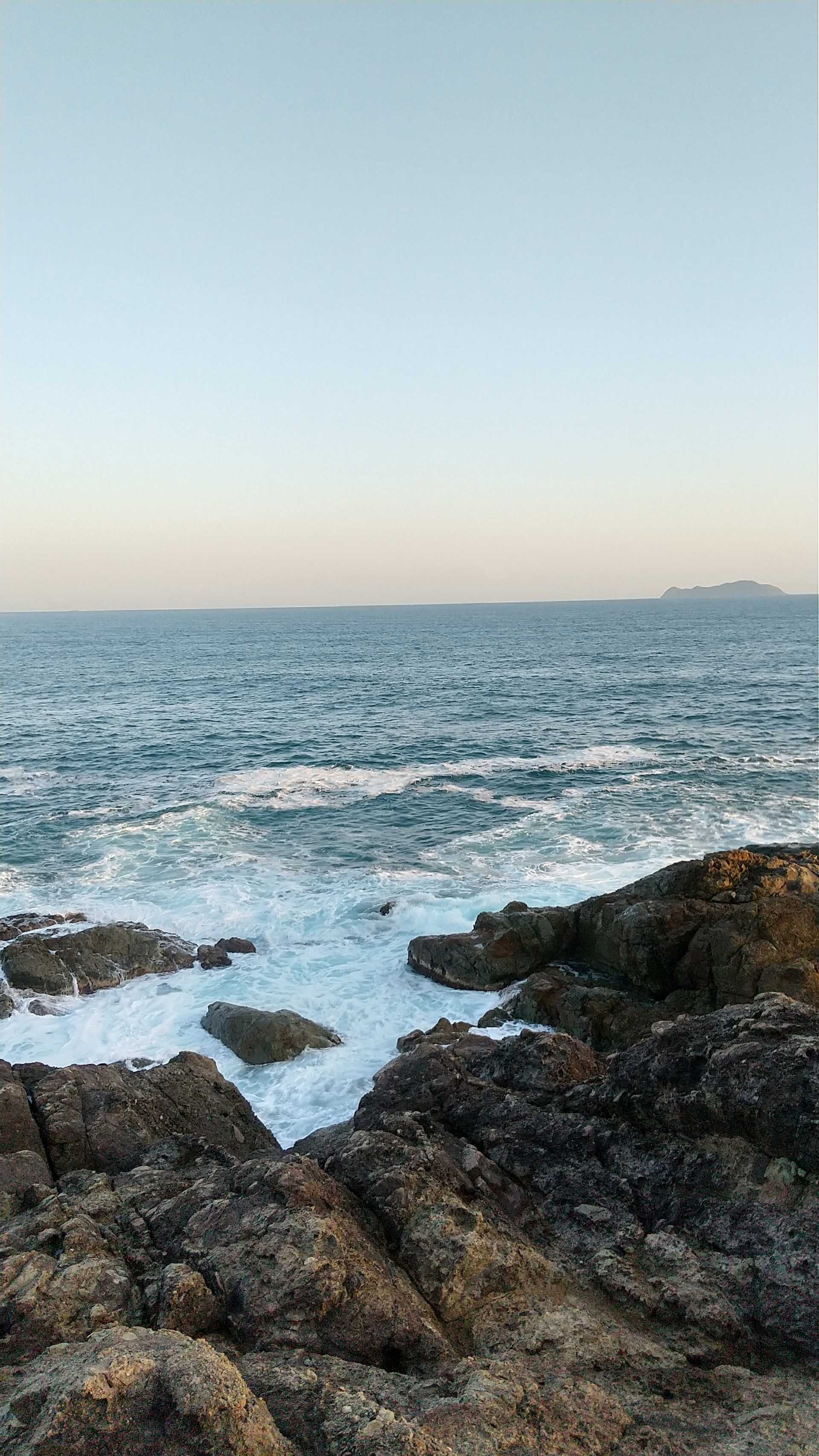 日本海 地磯めぐり サメジの釣り暮らし 楽天ブログ