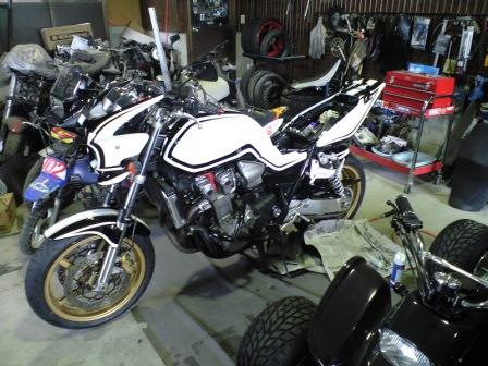 CB1300_2