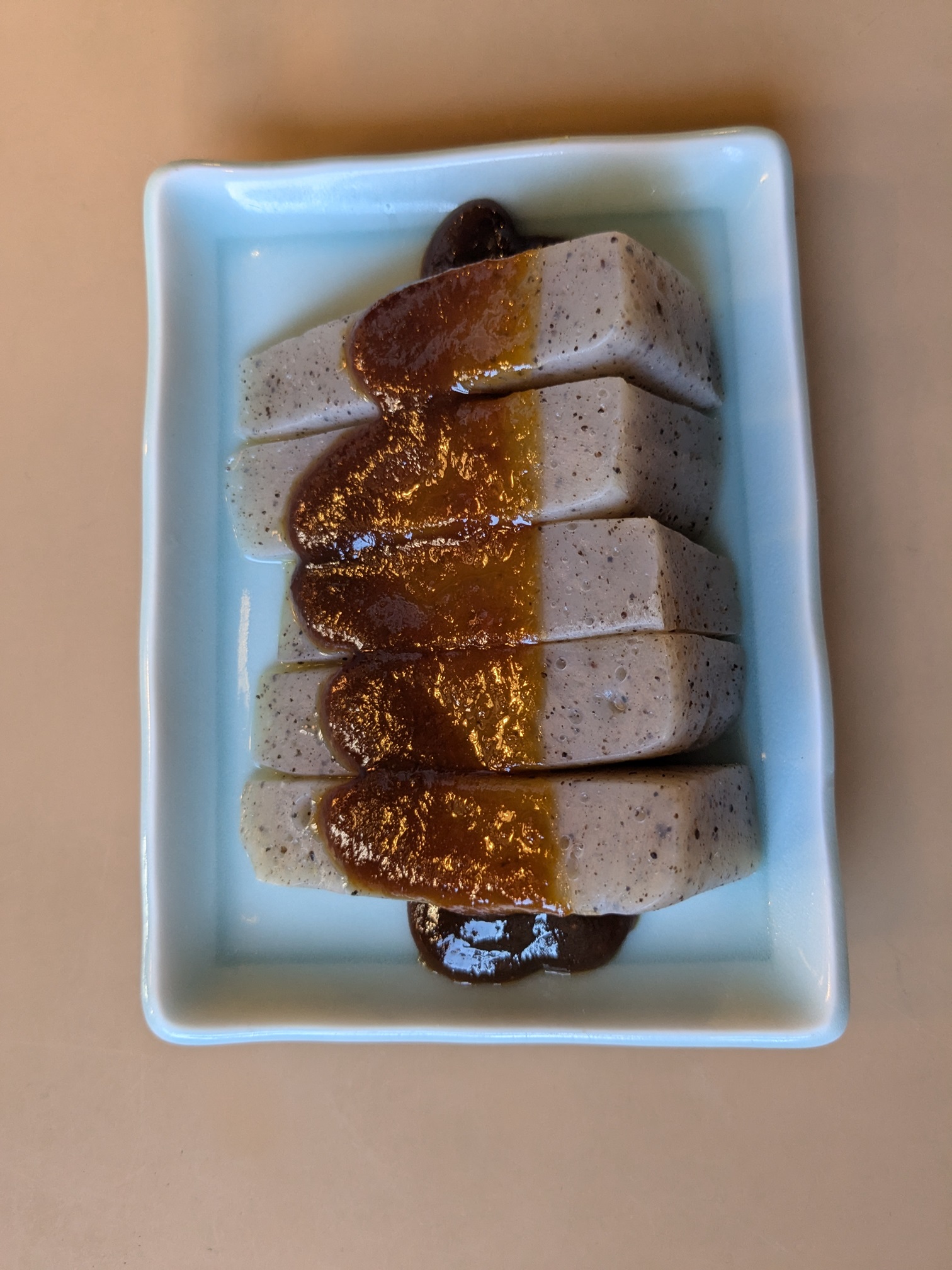 群馬県渋川市伊香保町　水沢うどんの老舗 大澤屋　朝食　味噌おでん