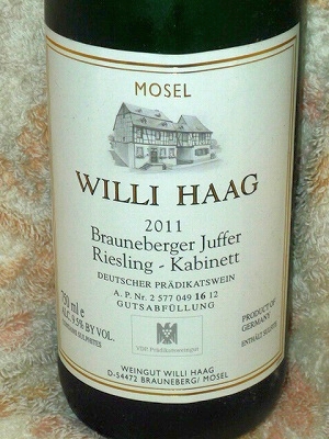 Weingut Willi Haag Brauneberger Juffer Riesling Kabinett 2011.jpg