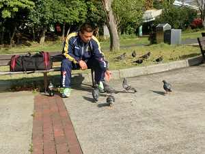 良と鳩.jpg