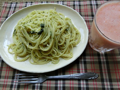 バジルパスタ