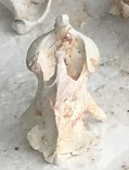 のど１