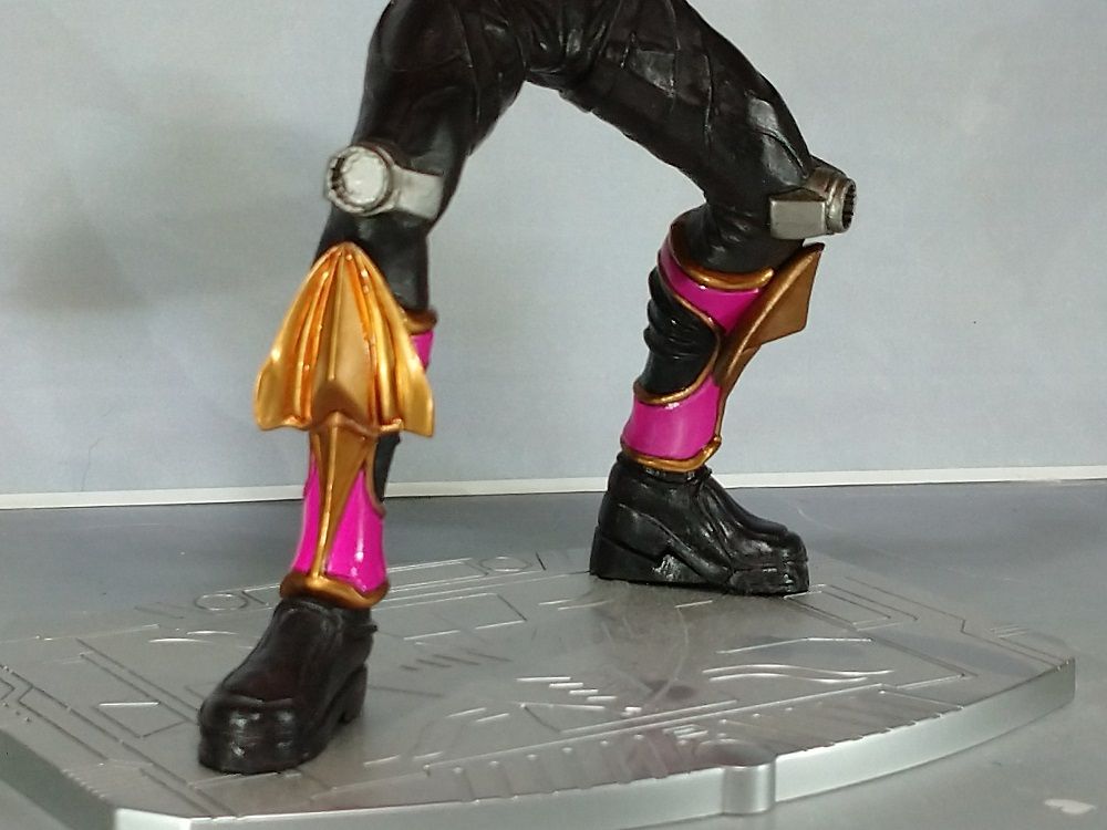 アートワークスリミテッド 仮面ライダーライアサバイブ | 第3