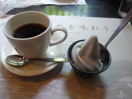 山見茶屋　デザートとコーヒー