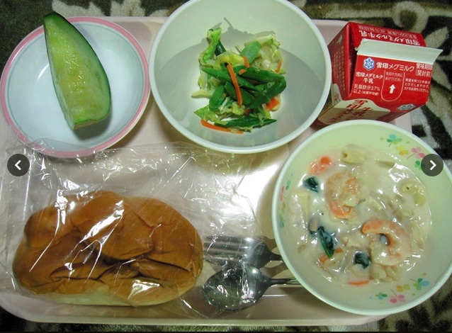 横浜給食2014.jpg