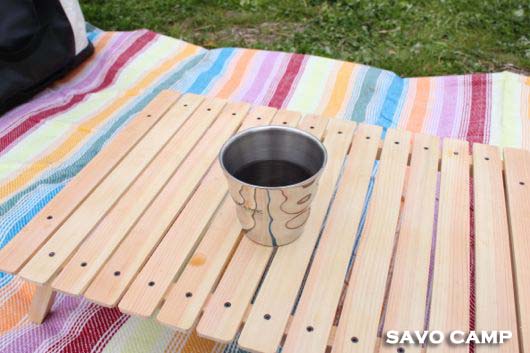 コーヒーと地べたテーブル