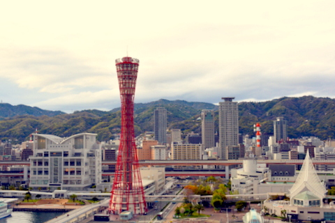 ポ－トタワ－と六甲山