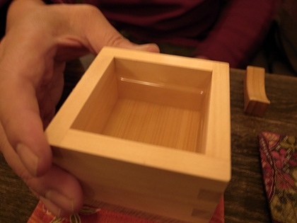 奈良萬　樽酒