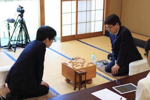 豊島将之八段が初の挑戦権獲得 羽生善治竜王下す 将棋第５９期王位戦挑戦者決定戦 ユウ君パパのjazz三昧日記 楽天ブログ