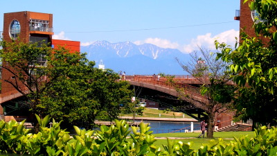 環水公園からの立山　