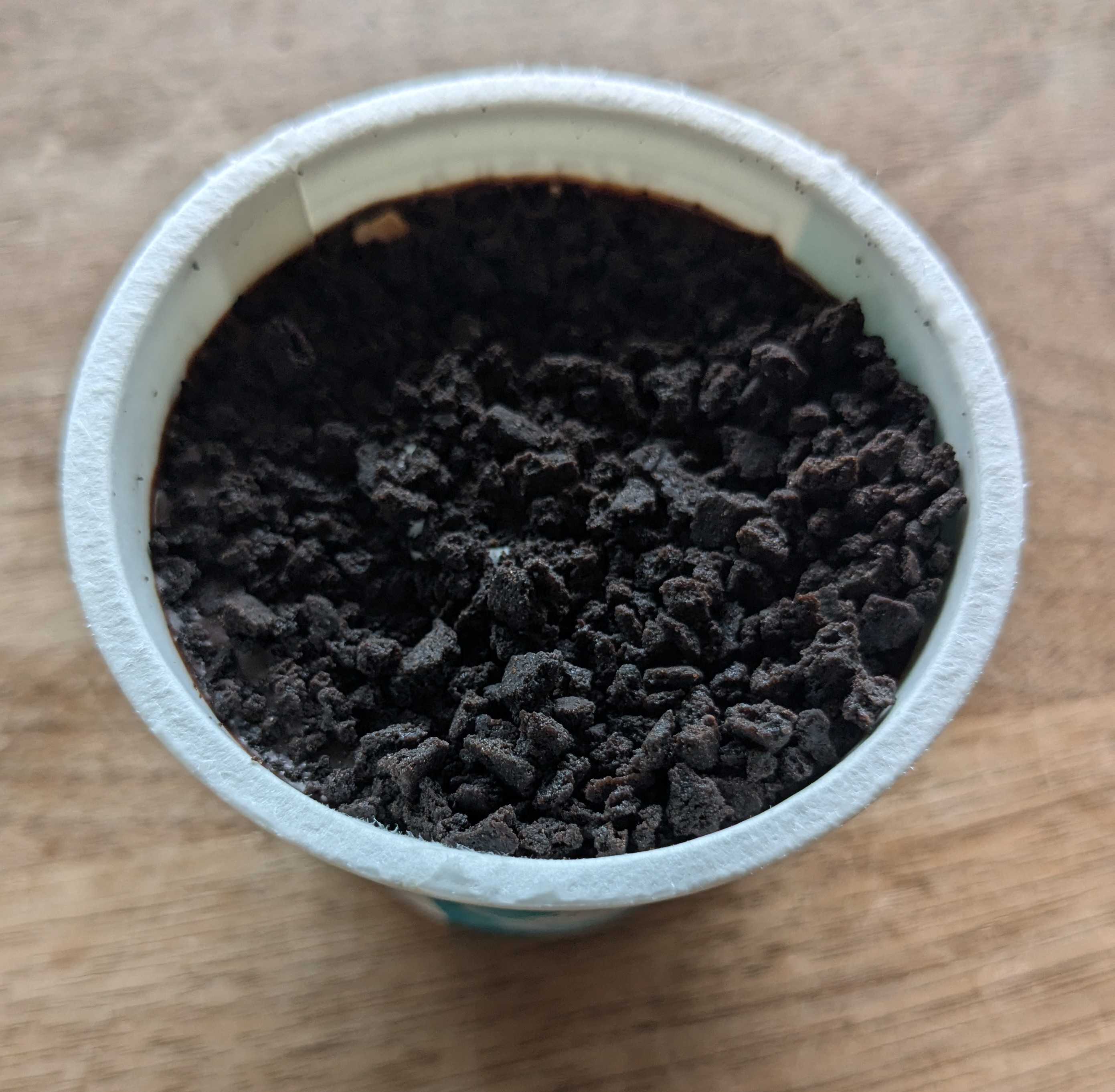 セブンイレブンで購入　7プレミアム チョコミントカップアイス