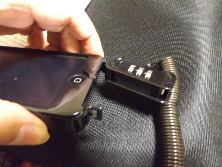 iPhone盗難防止用 LOCKケース16