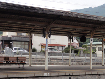 智頭駅ホーム