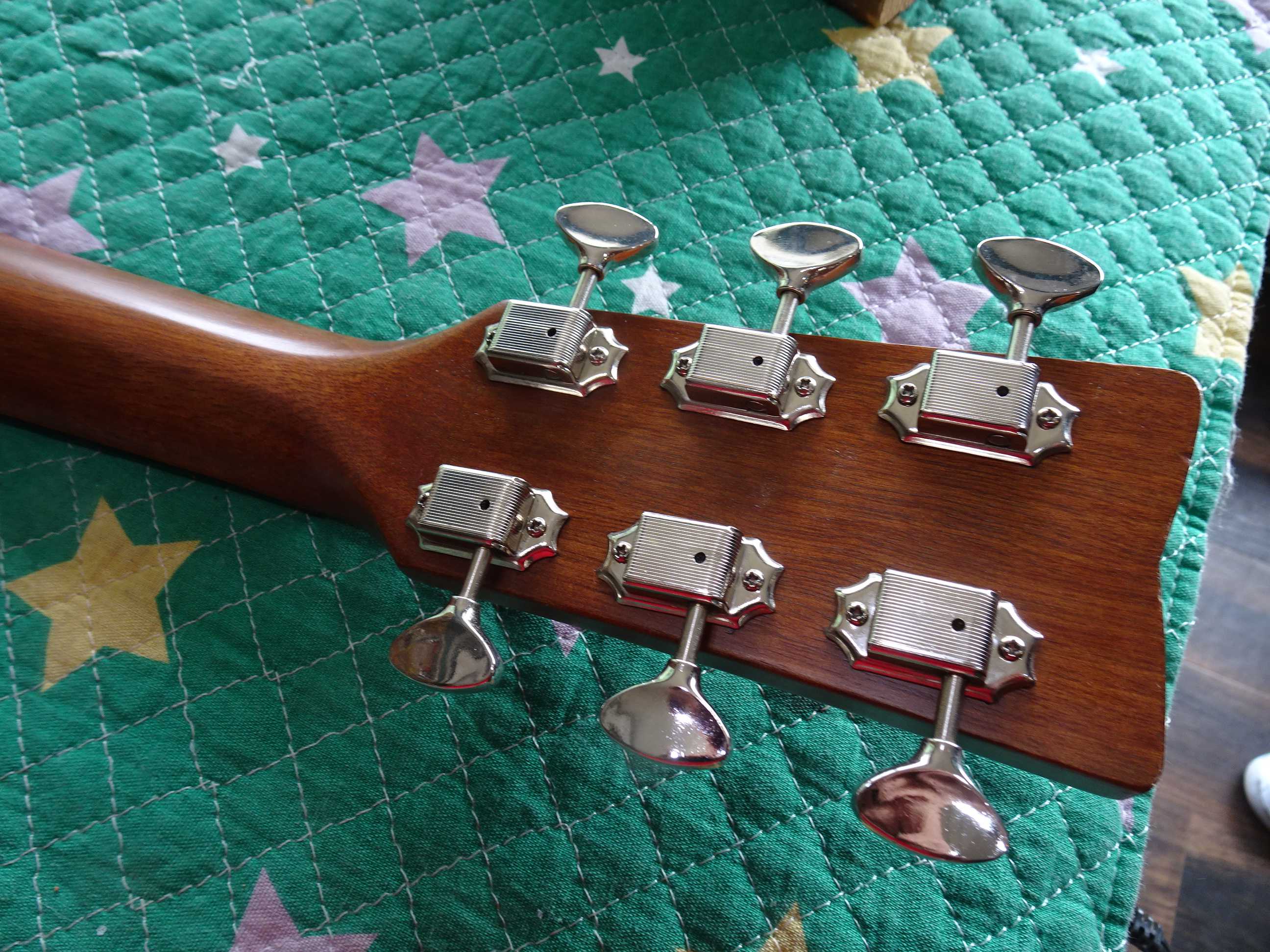 ?YAMAHA FG502 ナット&サドル交換 | 青春のギターリペア K2ギター 