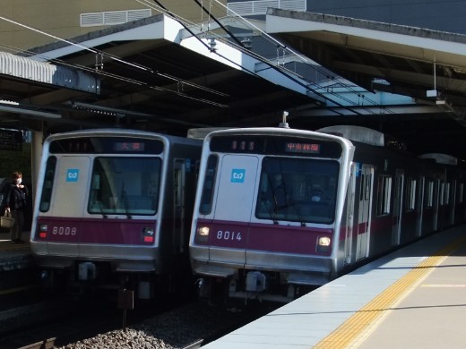 メトロ8000系×２