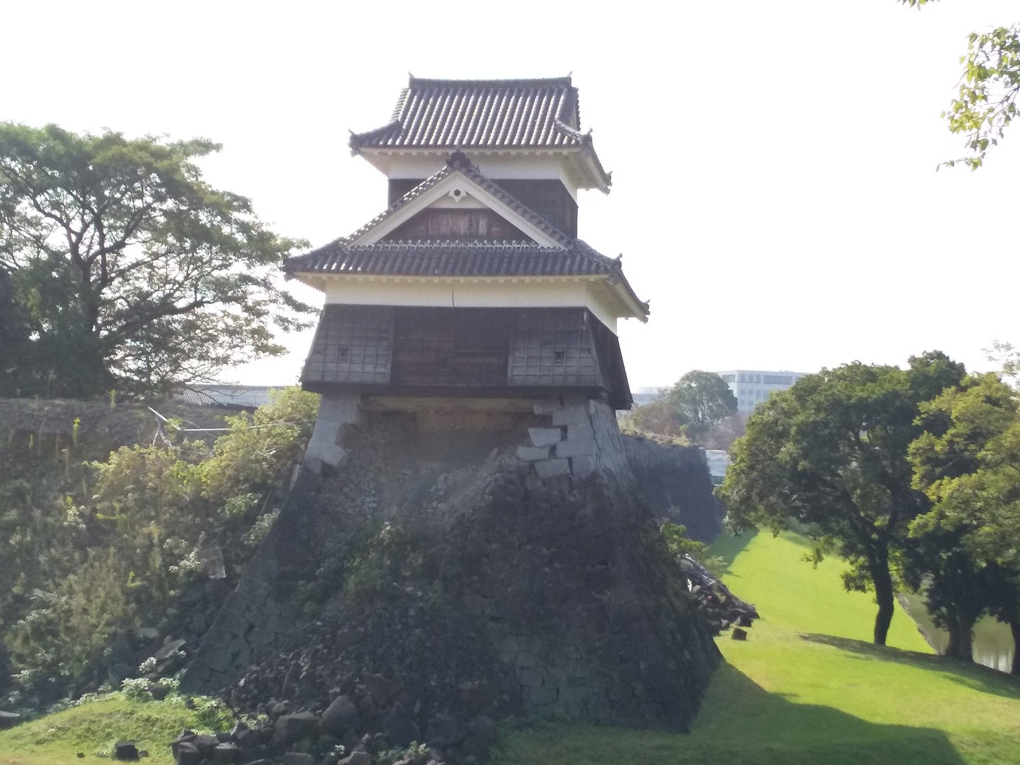 熊本城 戌亥櫓 定点観測 現役の一本石垣 続2 晩酌生活 楽天ブログ