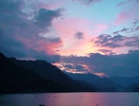 フェワ湖の夕暮れ.JPG