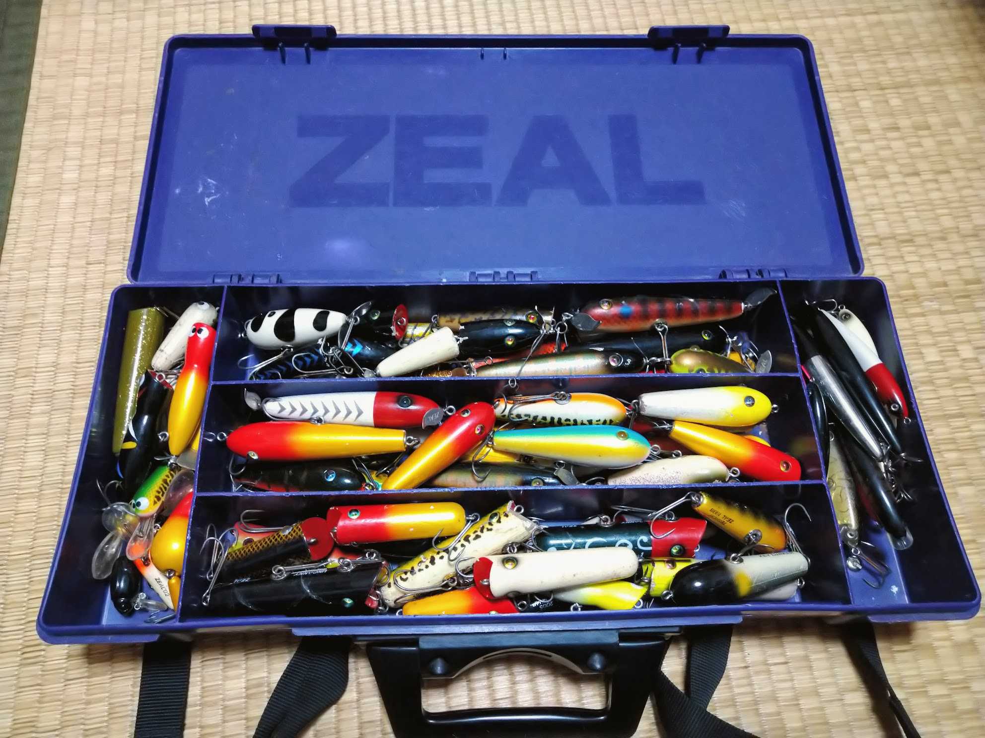 【即納！最大半額！】 ZEALタックルボックスこれ一択 | 入れ食い！転釣の釣りバカ日記 ルアー・フライ