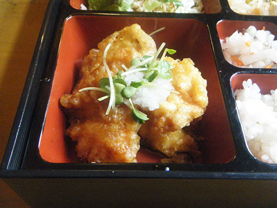 アメリカンステーションの「とり天」-2♪