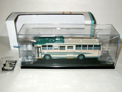tomytecbus805eseibu03.jpg