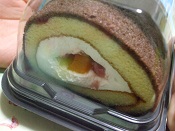 2014年ドラえもん恵方巻ロールケーキ
