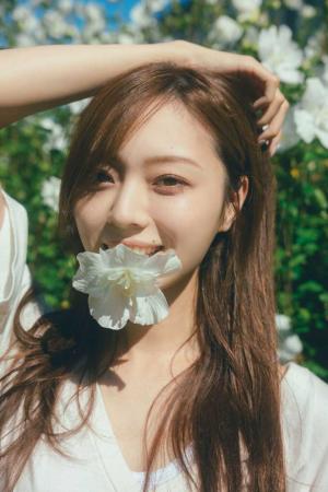 ☆乃木坂46♪5期生『冨里奈央』「個別写真」＆「自筆プロフィール