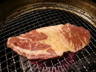 久々の肉