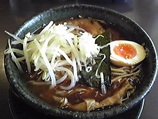 140201_本家田ぶしらーめん700円 もやし80 大盛.jpg