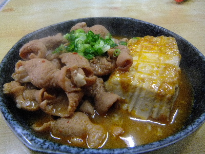 大衆食堂　大道　煮込み