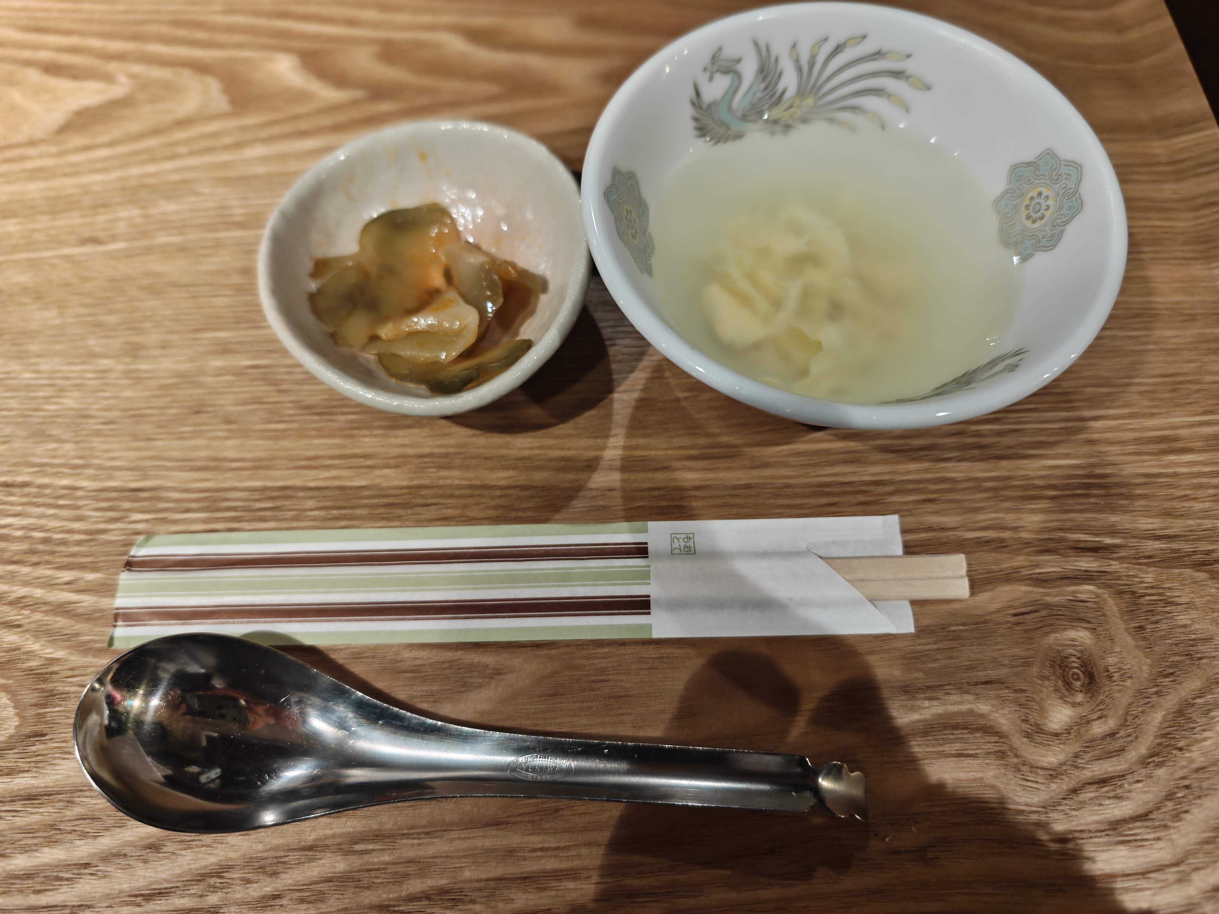 新橋駅　ひとりランチ　株式会社マーボードウフ　羊肉麻婆豆腐定食